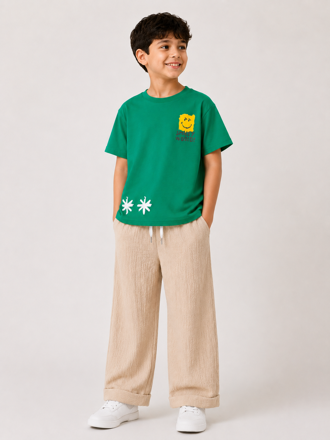 Smiley World Tee - Green